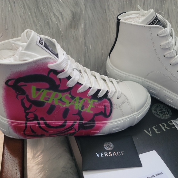Versace hi top - Picture 2 of 5